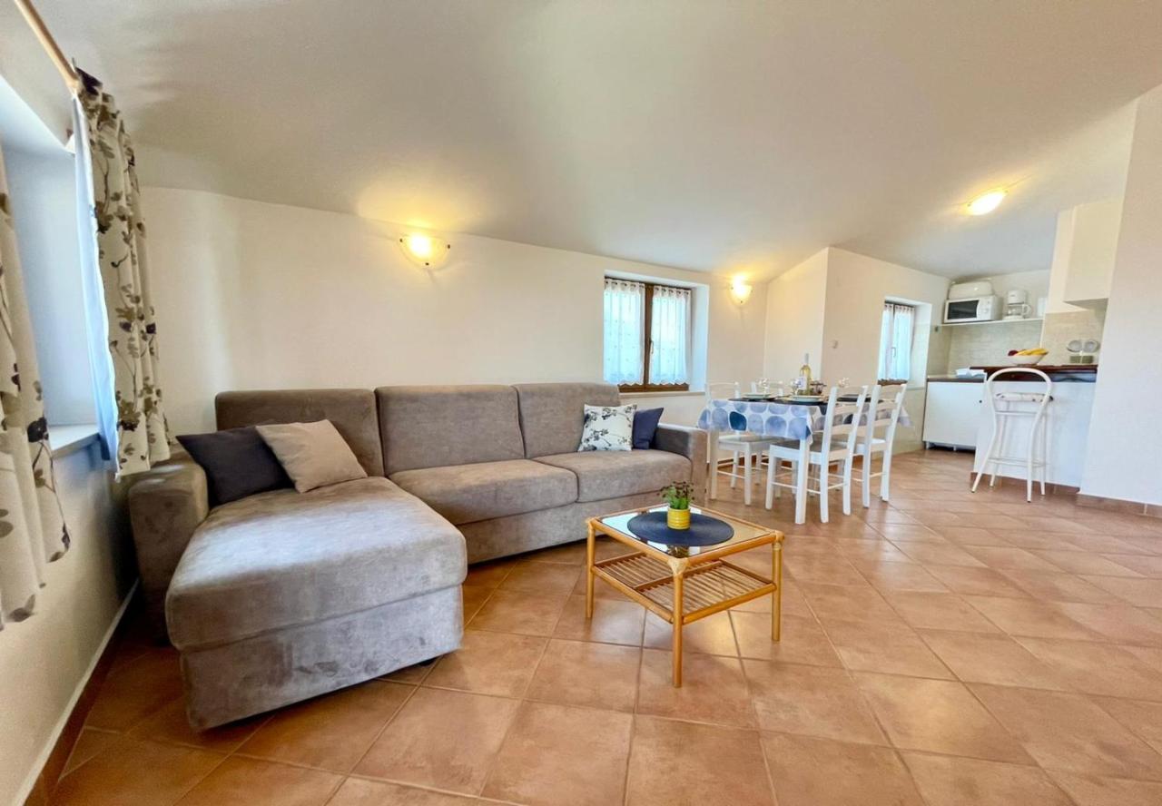 Apartments Ladonja Medulin Dış mekan fotoğraf